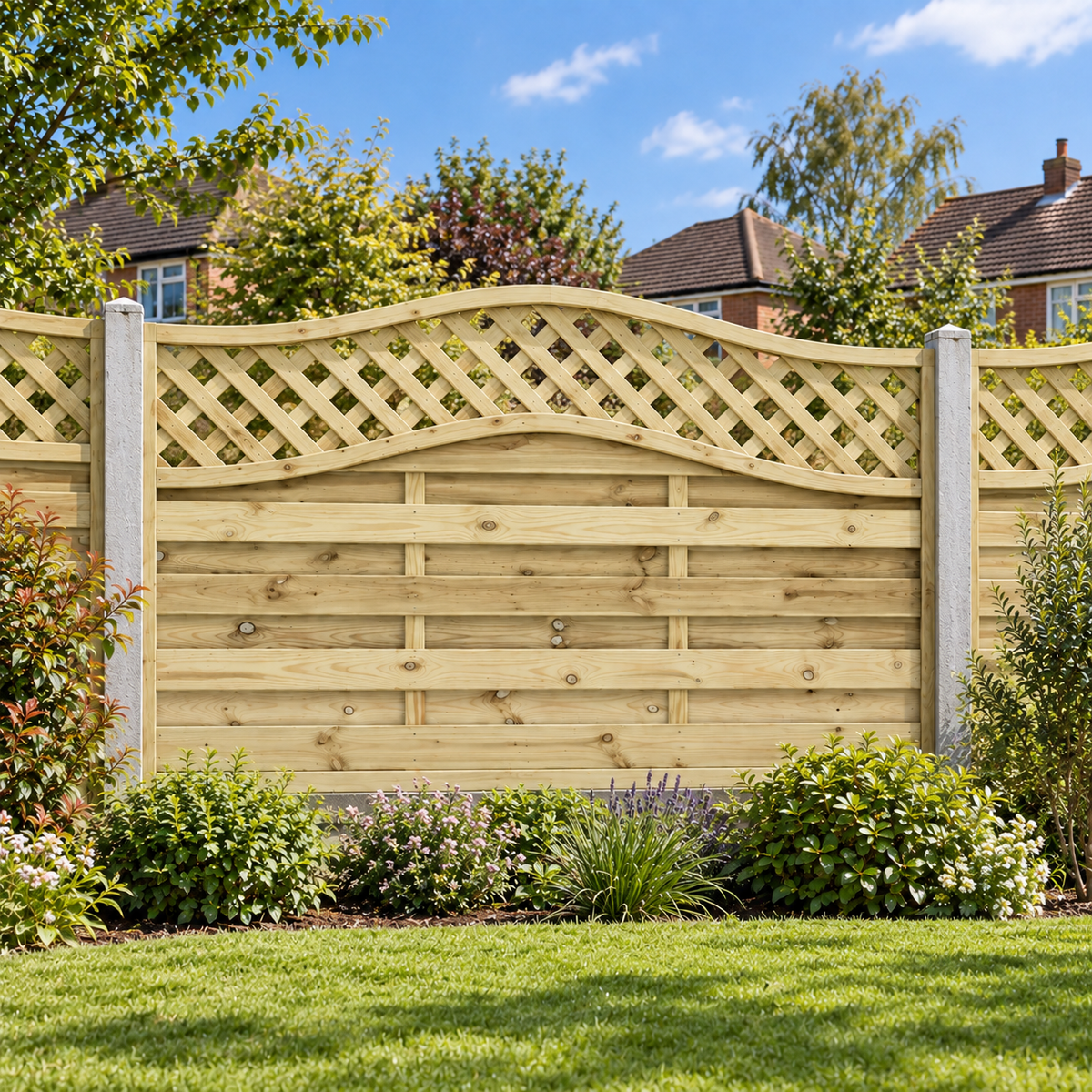 European Panel Model 33 6ft x 3ft 1828x900 – day garden view