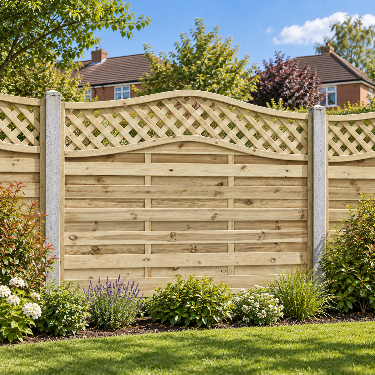 European Panel Model 33 6ft x 4ft 1828x1200 – day garden view