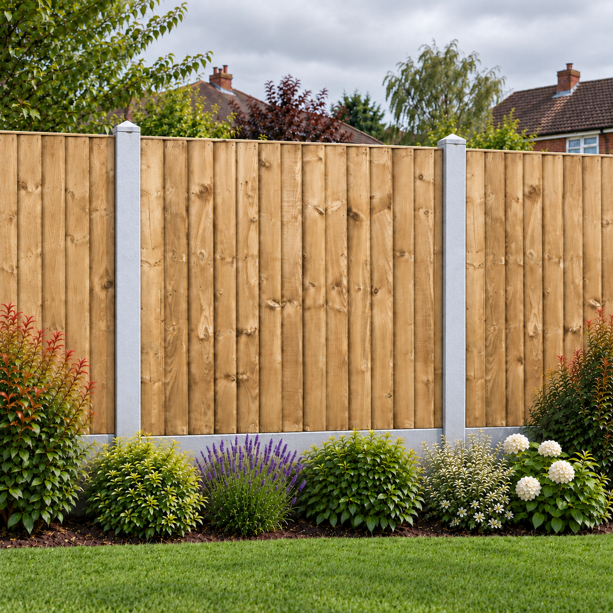 Feather Edge Panel 6ft x 5ft – overcast garden view