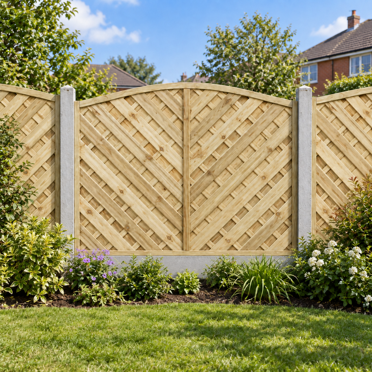 European Panel Model 14 6ft x 5ft 1828 x 1500 – day garden view